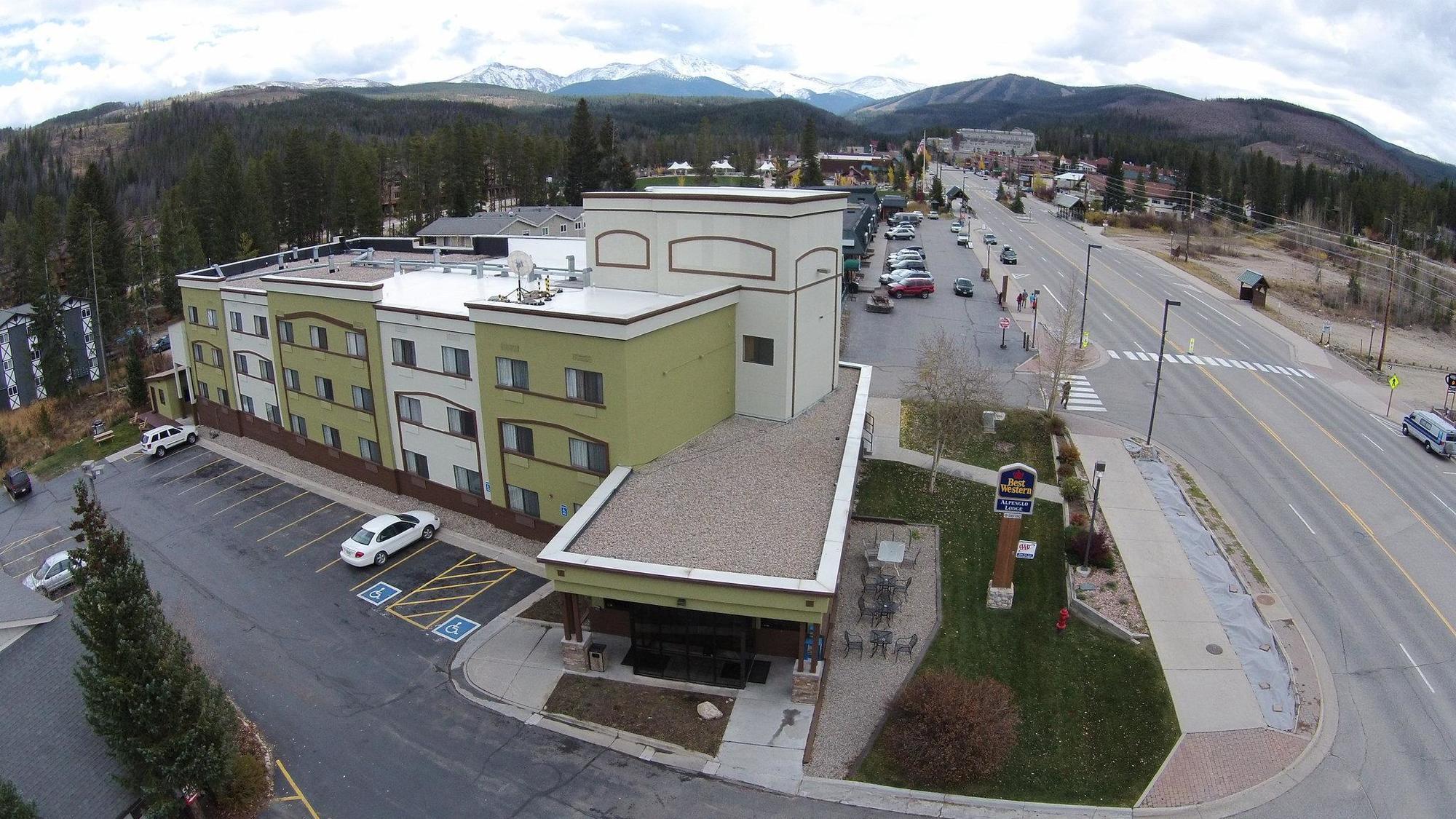 Best Western Alpenglo Lodge Уинтър Парк Екстериор снимка